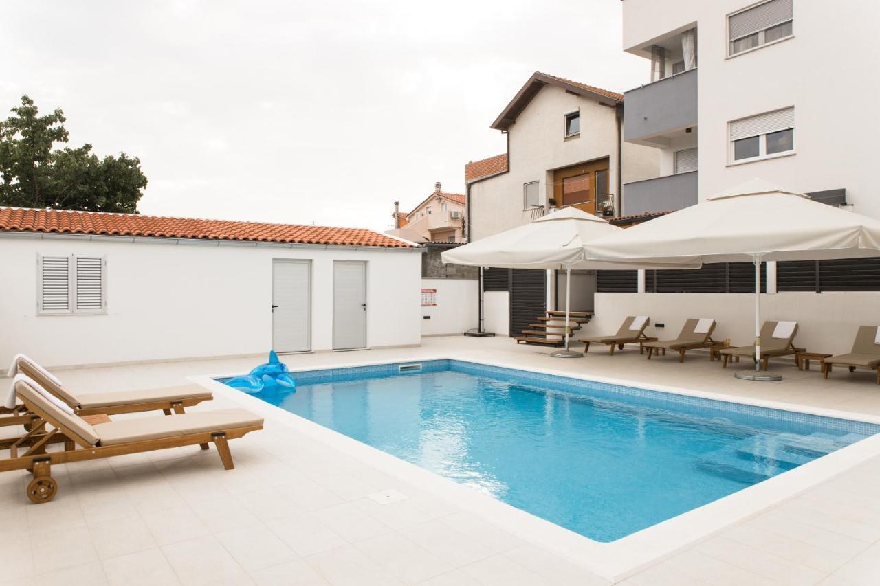 Apartment Zara - Luxury Apartment With Private Pool Dış mekan fotoğraf